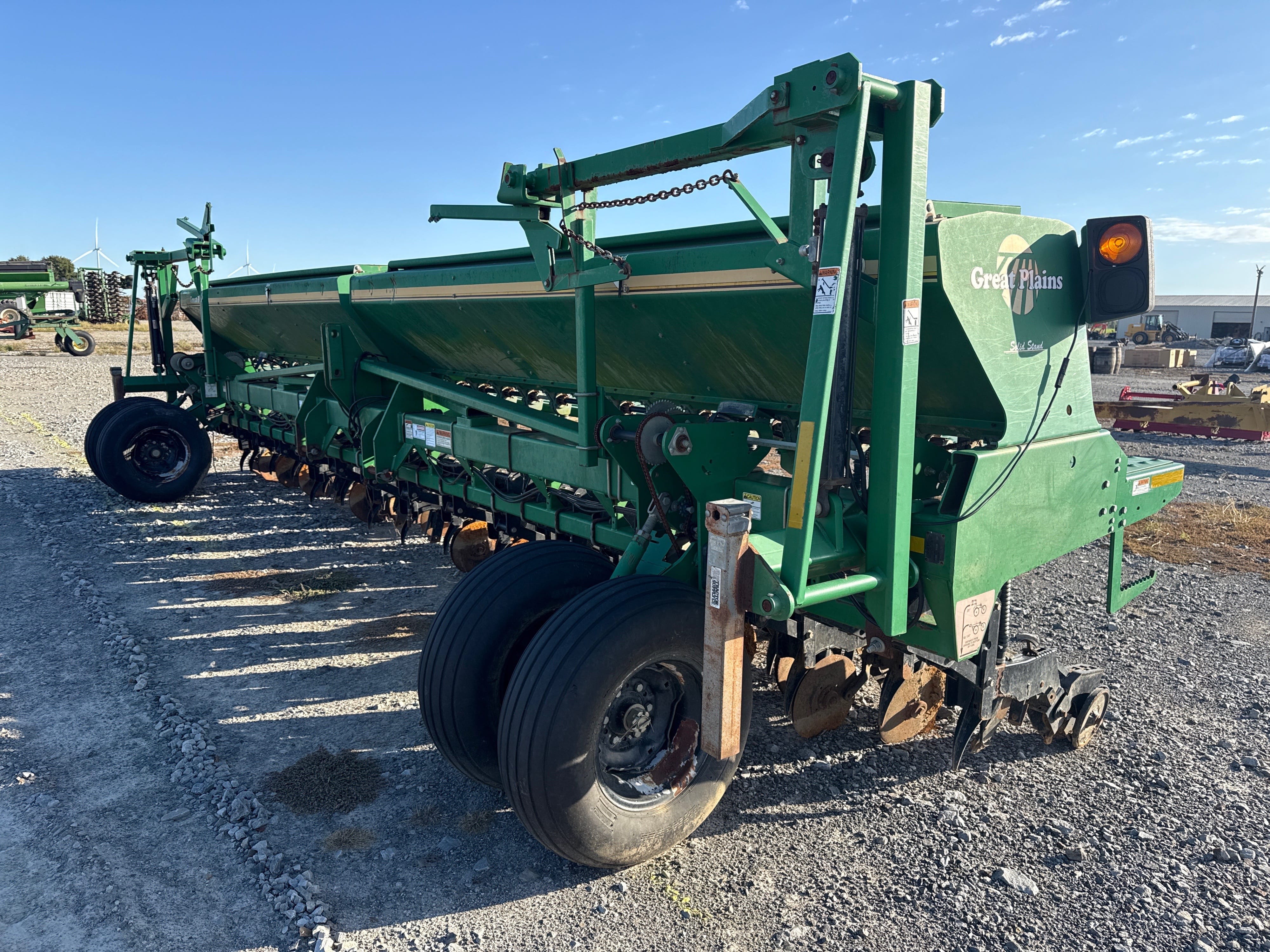 Great Plains 2420 Equipment Image0