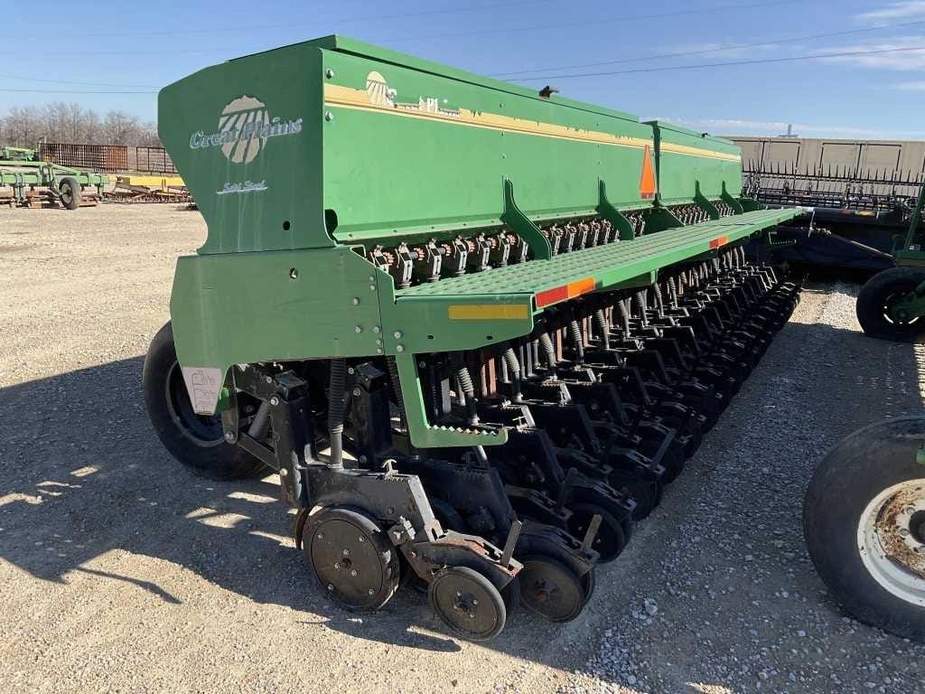Great Plains 2420 Equipment Image0
