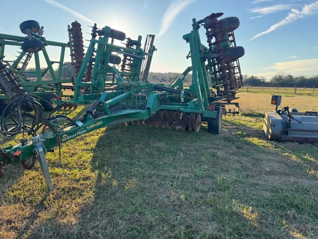 Image of Great Plains Turbo-Max equipment image 1