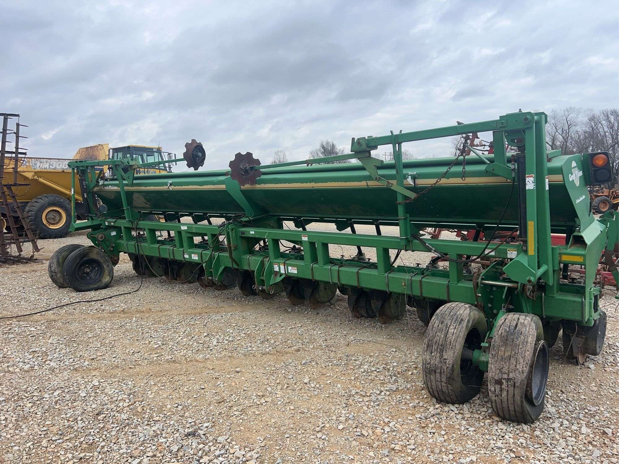 Great Plains 2515P Equipment Image0