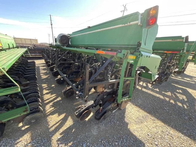 Image of Great Plains 2525A equipment image 3