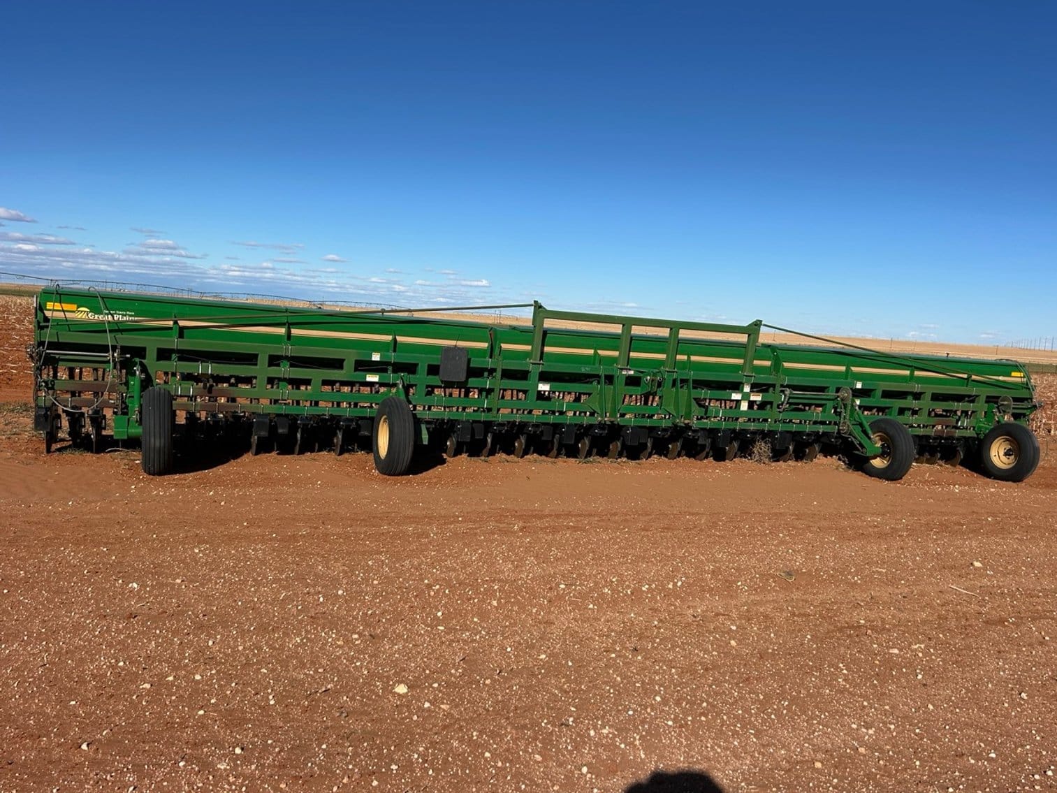 Great Plains 2700 Equipment Image0