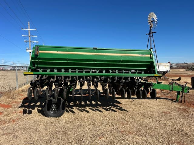 Image of Great Plains Solid Stand equipment image 1