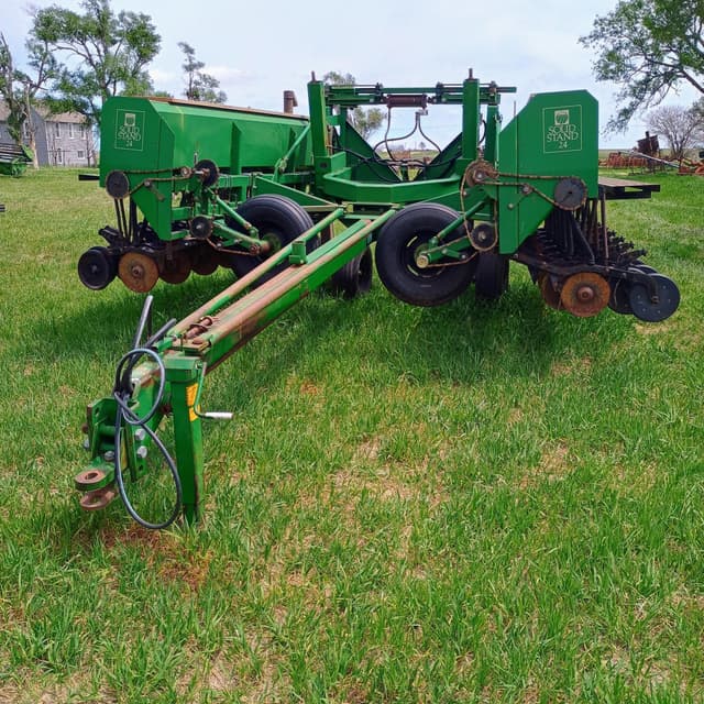 Image of Great Plains Solid Stand 24 equipment image 2