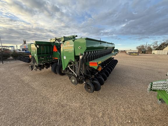 Image of Great Plains 2SNG30-4875 equipment image 3