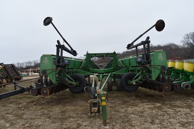 Image of Great Plains Solid Stand 30 equipment image 2