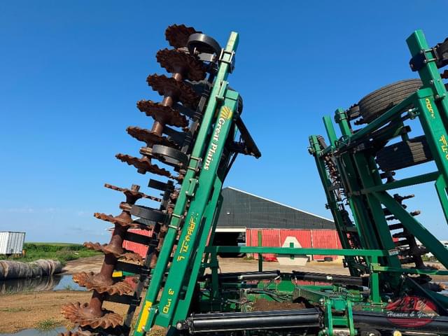 Image of Great Plains 3000TT equipment image 1