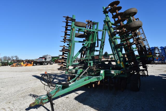 Image of Great Plains 3000 equipment image 2