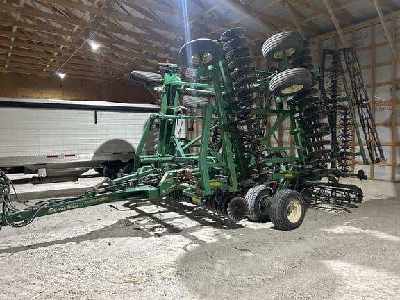 Great Plains 3000TM Equipment Image0