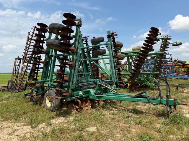 Image of Great Plains 3000TT equipment image 1