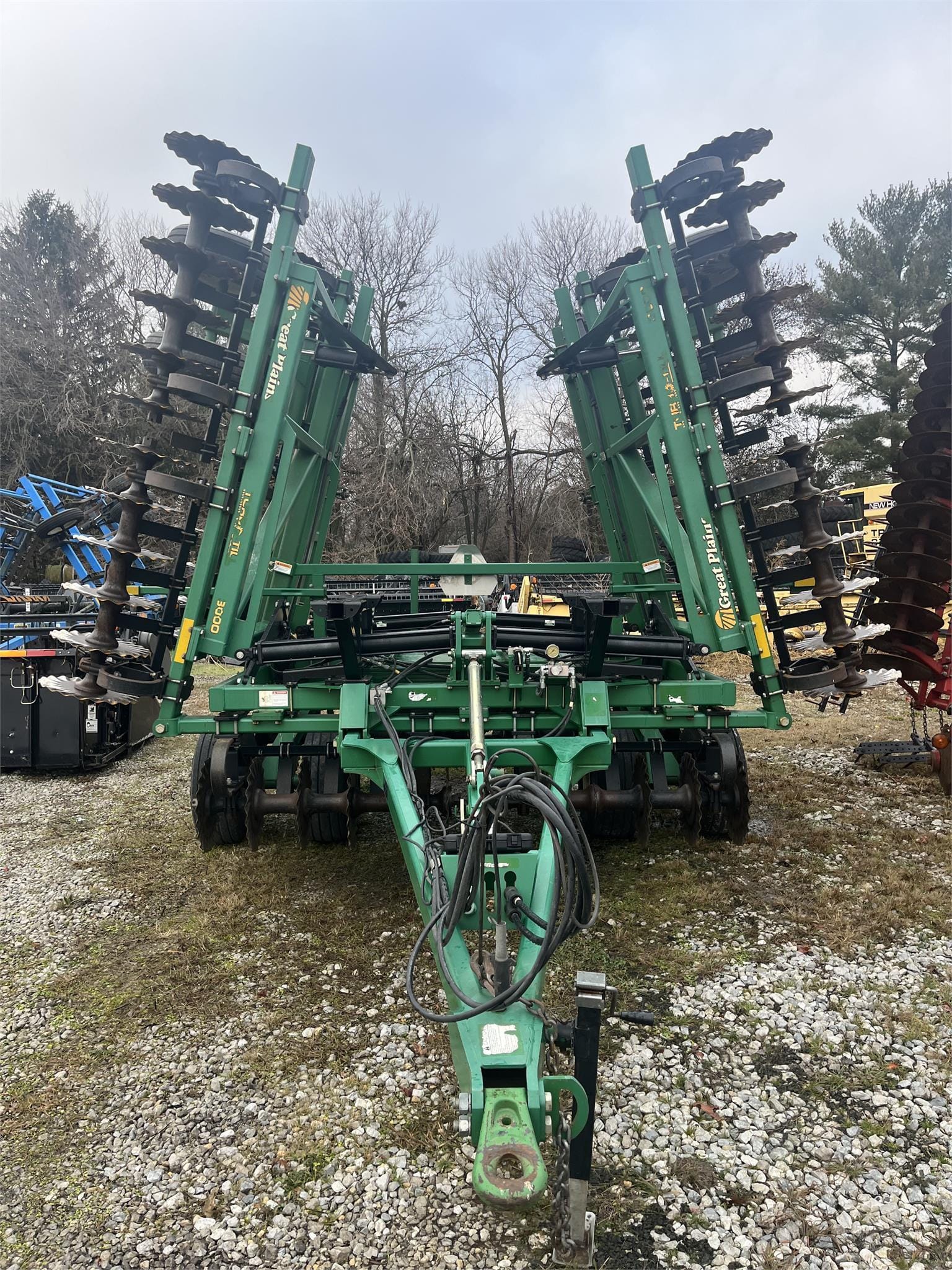 Great Plains 3000TT Equipment Image0