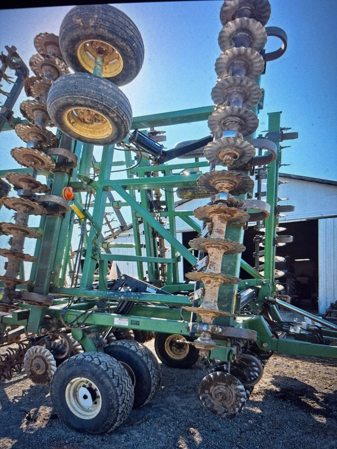 Great Plains 3000TT Equipment Image0