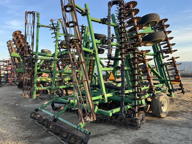 Image of Great Plains 3000TT equipment image 2