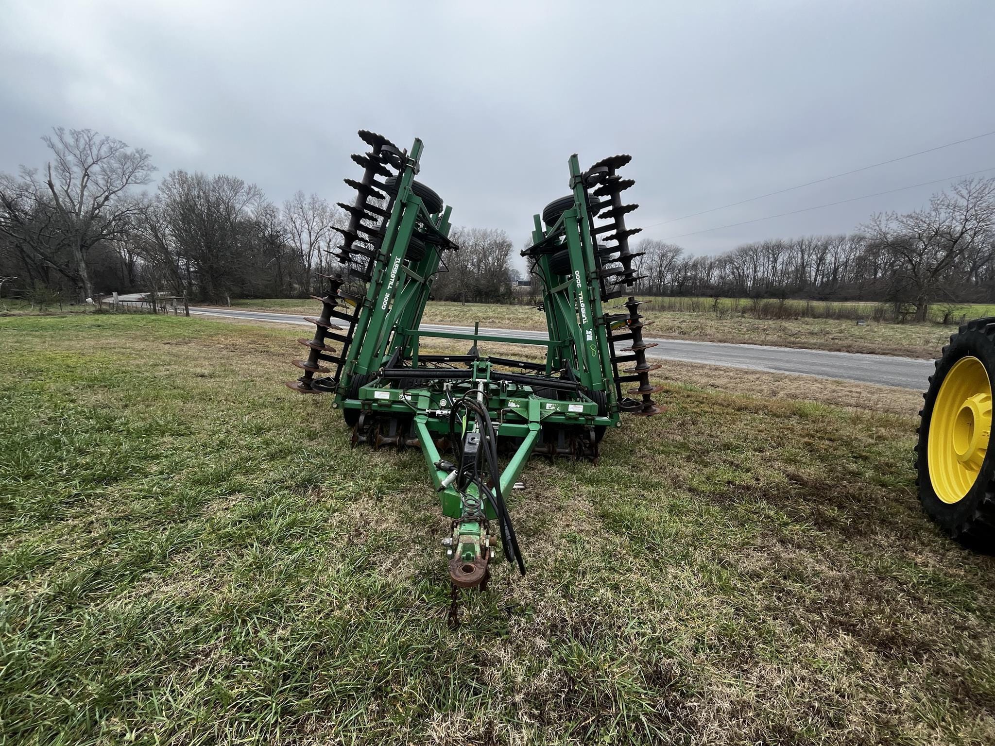 Great Plains 3000TT Equipment Image0