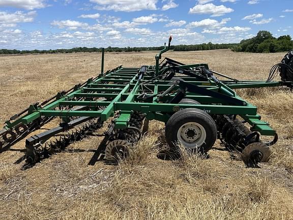 Image of Great Plains 3000TT equipment image 1
