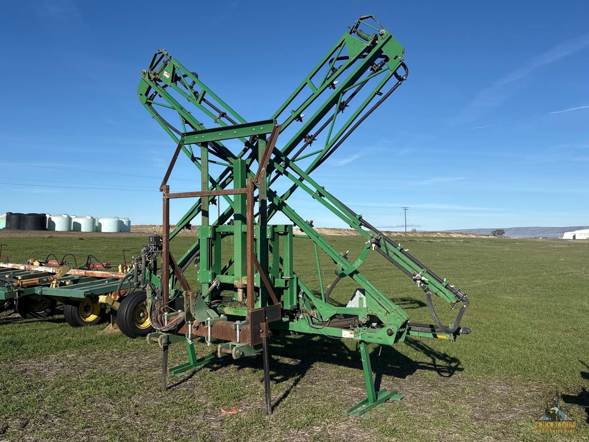 Great Plains 3P300 Equipment Image0