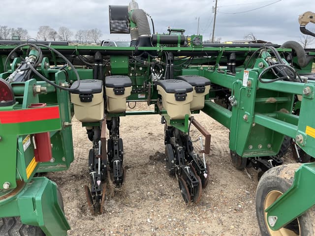 Image of Great Plains 3P4025AH equipment image 4