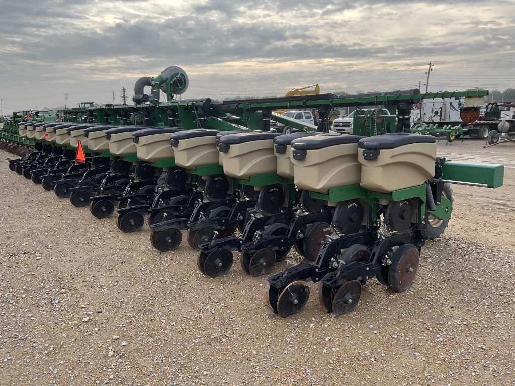 Great Plains 3P4025AH Equipment Image0