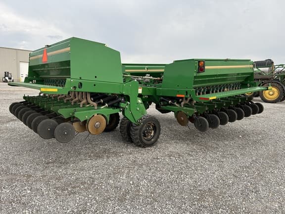 Image of Great Plains 3S-3000HD equipment image 4