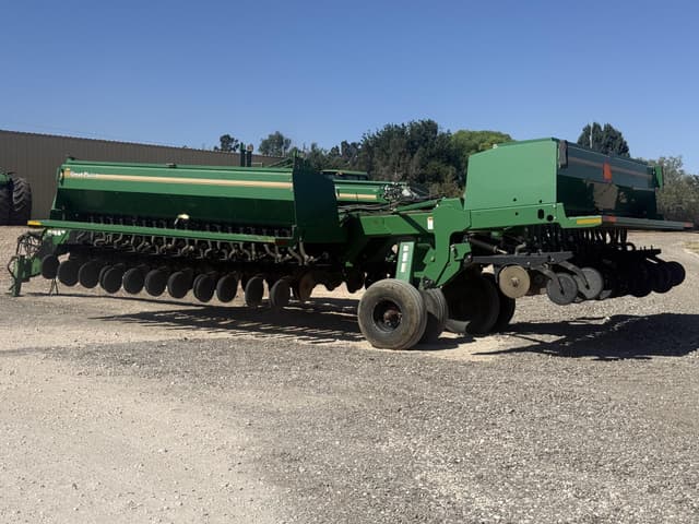 Image of Great Plains 3S4000 equipment image 4