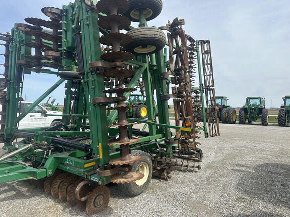 Great Plains 4000TC Equipment Image0