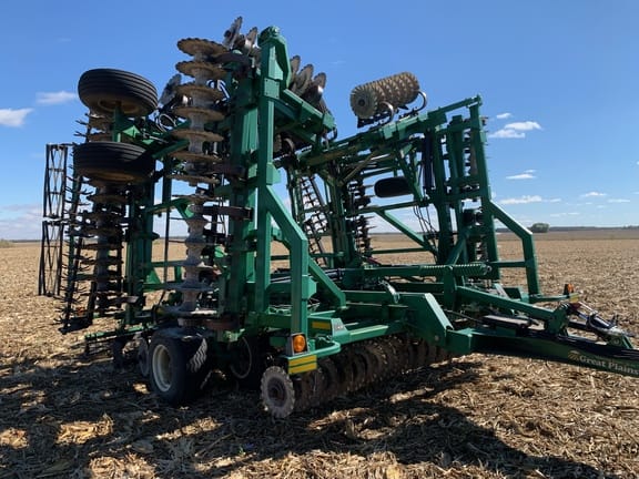 Great Plains 4000TM Equipment Image0