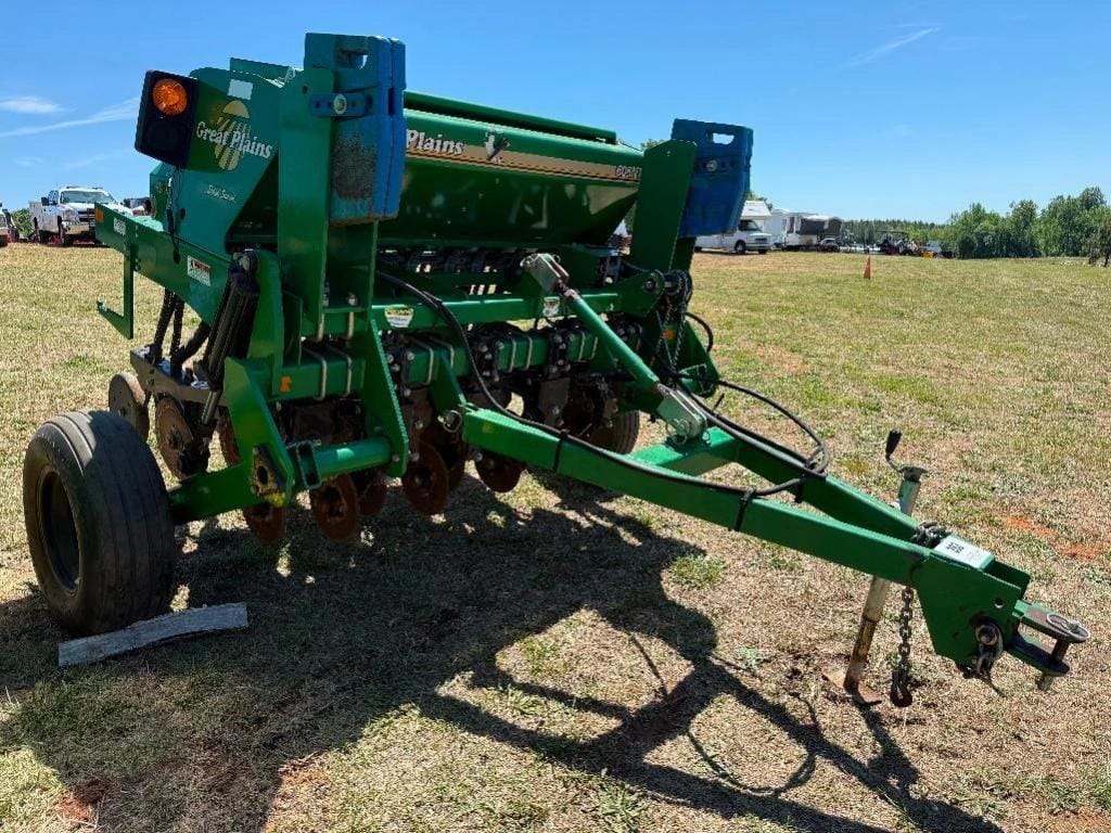 Great Plains 605NT Equipment Image0