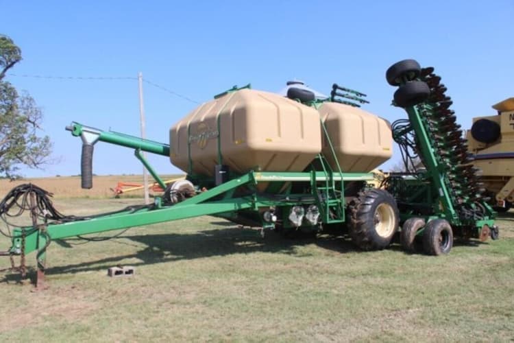 SOLD Great Plains ADC2350 Planting Air Seeders or Carts Tractor Zoom