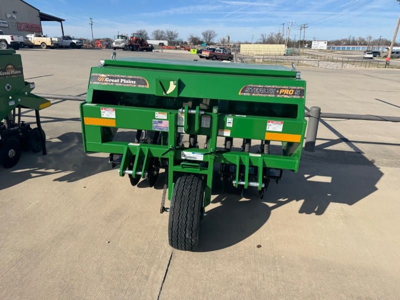 Great Plains Stealth Pro 5 Equipment Image0