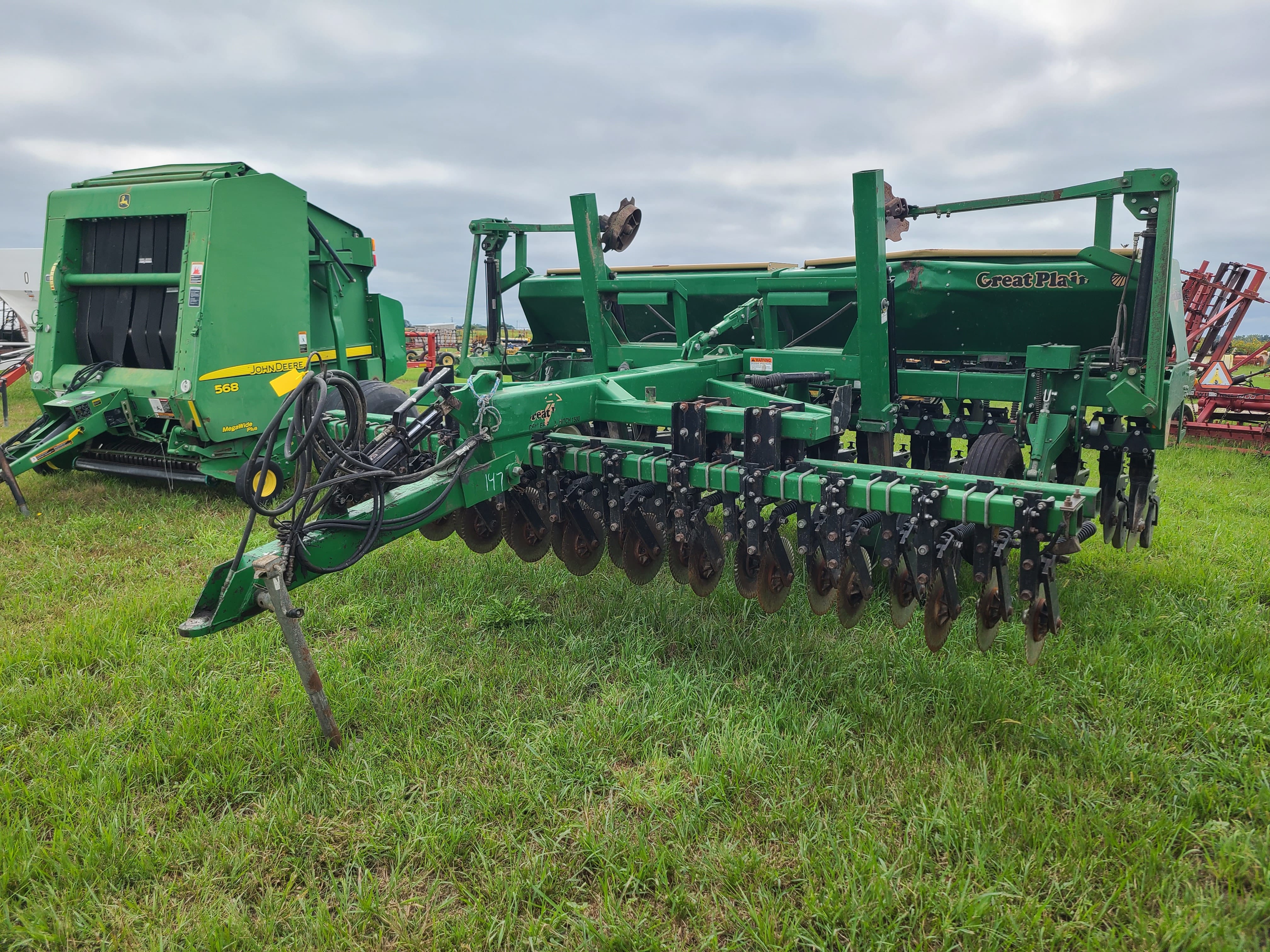 Great Plains Solid Stand 1510 Equipment Image0