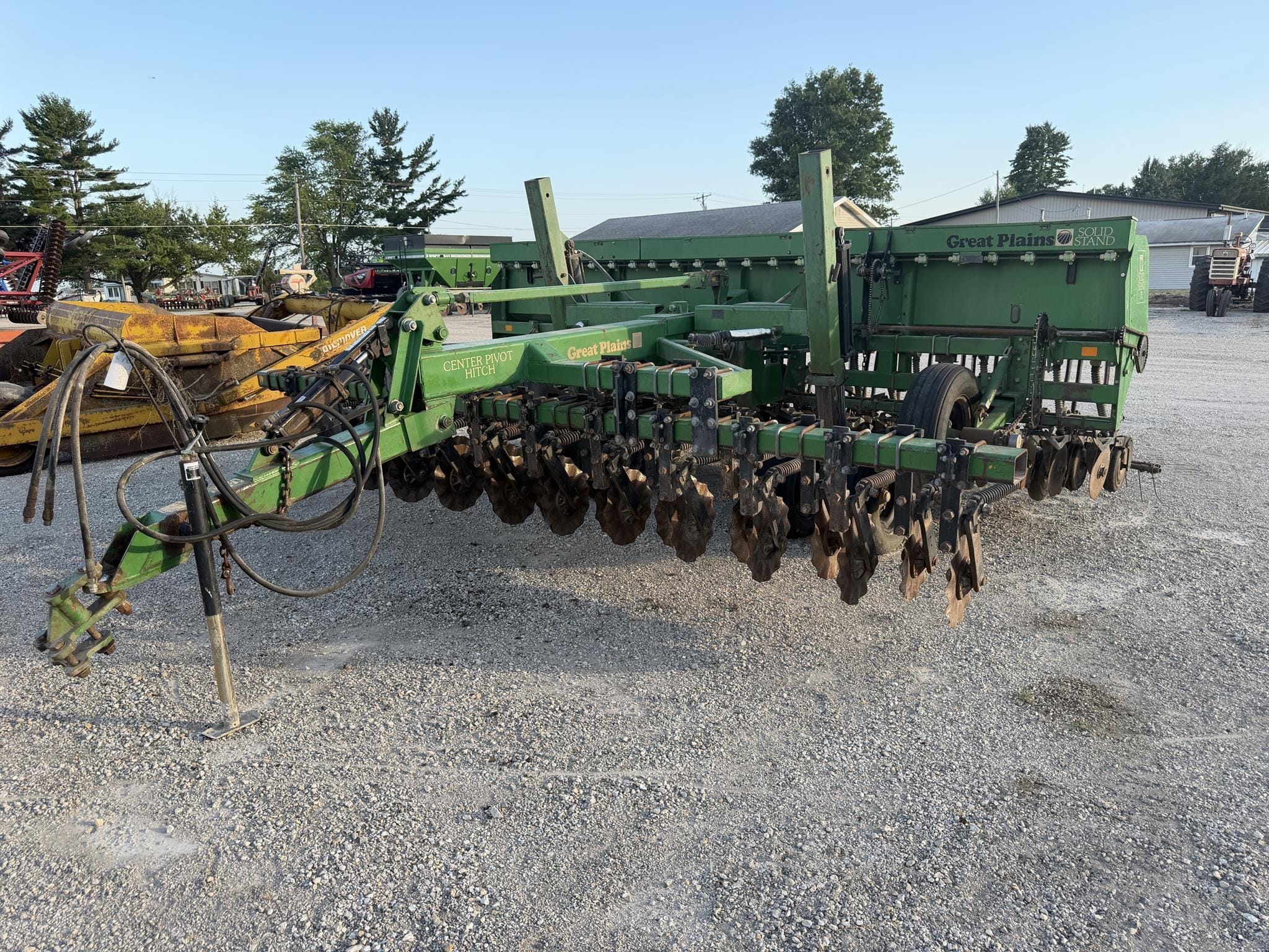 Great Plains Solid Stand 15 Equipment Image0