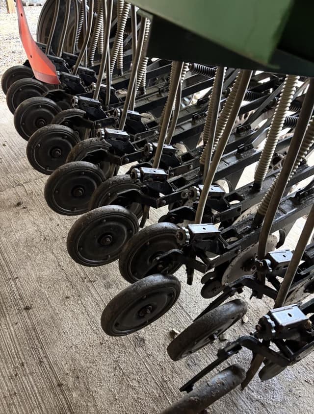 Image of Great Plains Solid Stand equipment image 4