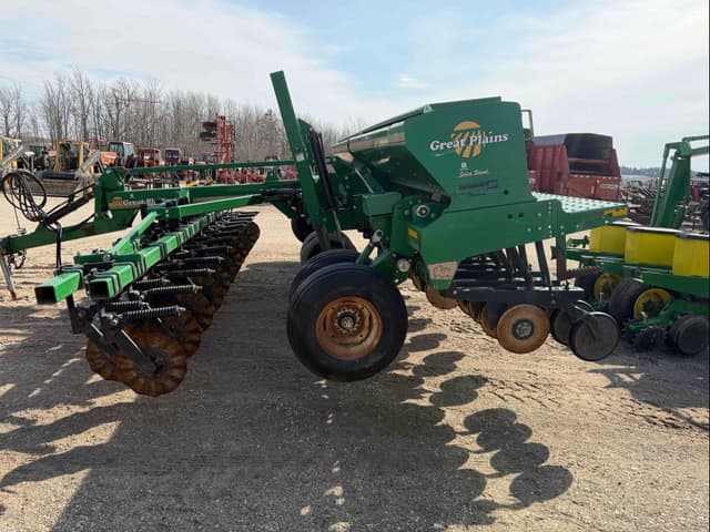 Image of Great Plains 2000 equipment image 3