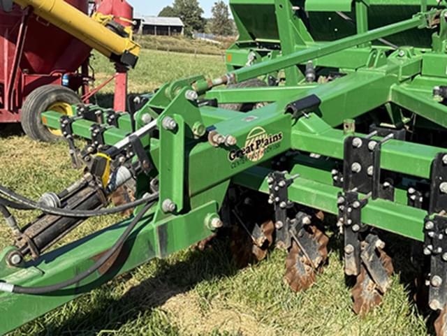 Image of Great Plains Solid Stand 1500 equipment image 2