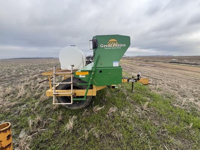 Image of Great Plains LS-12 equipment image 4