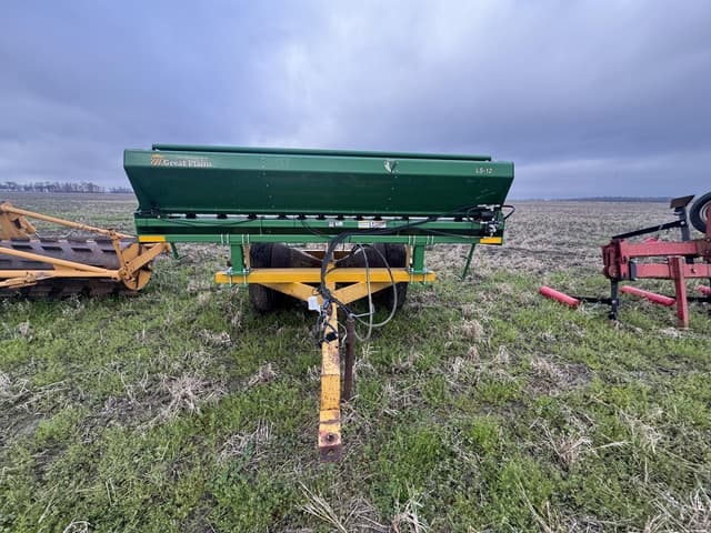 Image of Great Plains LS-12 equipment image 1