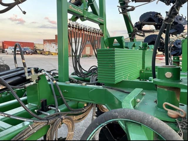 Image of Great Plains NP2330 equipment image 3