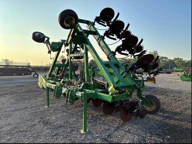 Image of Great Plains NP2330 equipment image 1