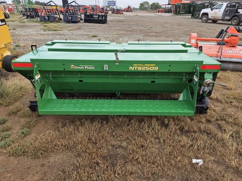 Great Plains NTS2509 Equipment Image0