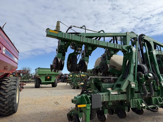 Image of Great Plains PL5200 equipment image 2