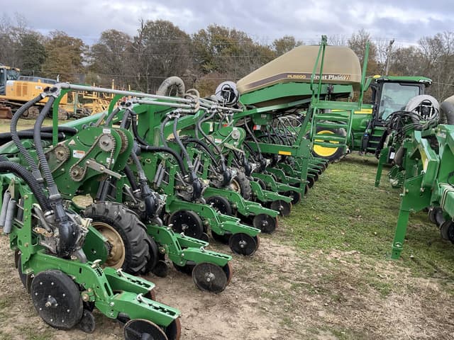 Image of Great Plains PL5200 equipment image 2