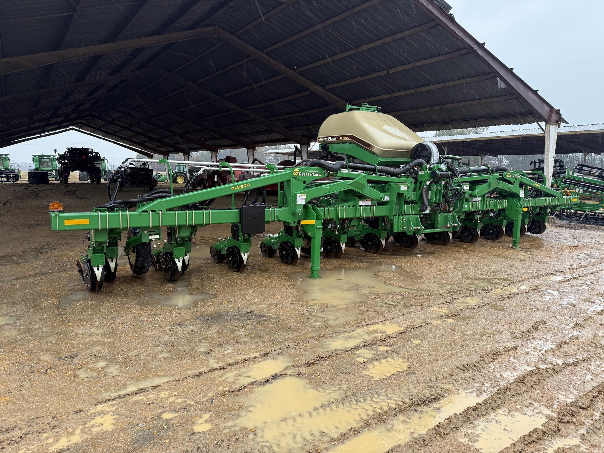 Great Plains PL5200 Equipment Image0