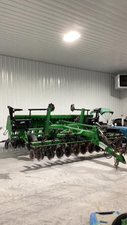 Main image Great Plains Solid Stand 15