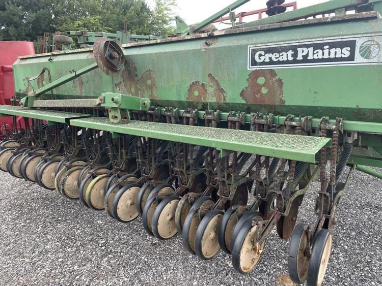 Great Plains Solid Stand 30 Planting Grain Drills for Sale Tractor Zoom
