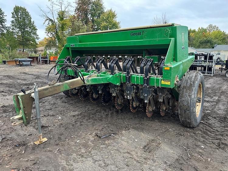 SOLD Great Plains Solid Stand 10 Planting Grain Drills Tractor Zoom