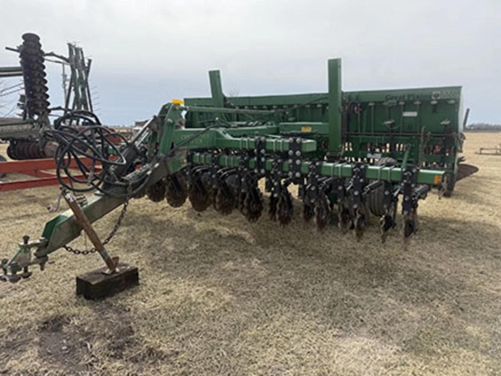 Image of Great Plains Solid Stand Primary image