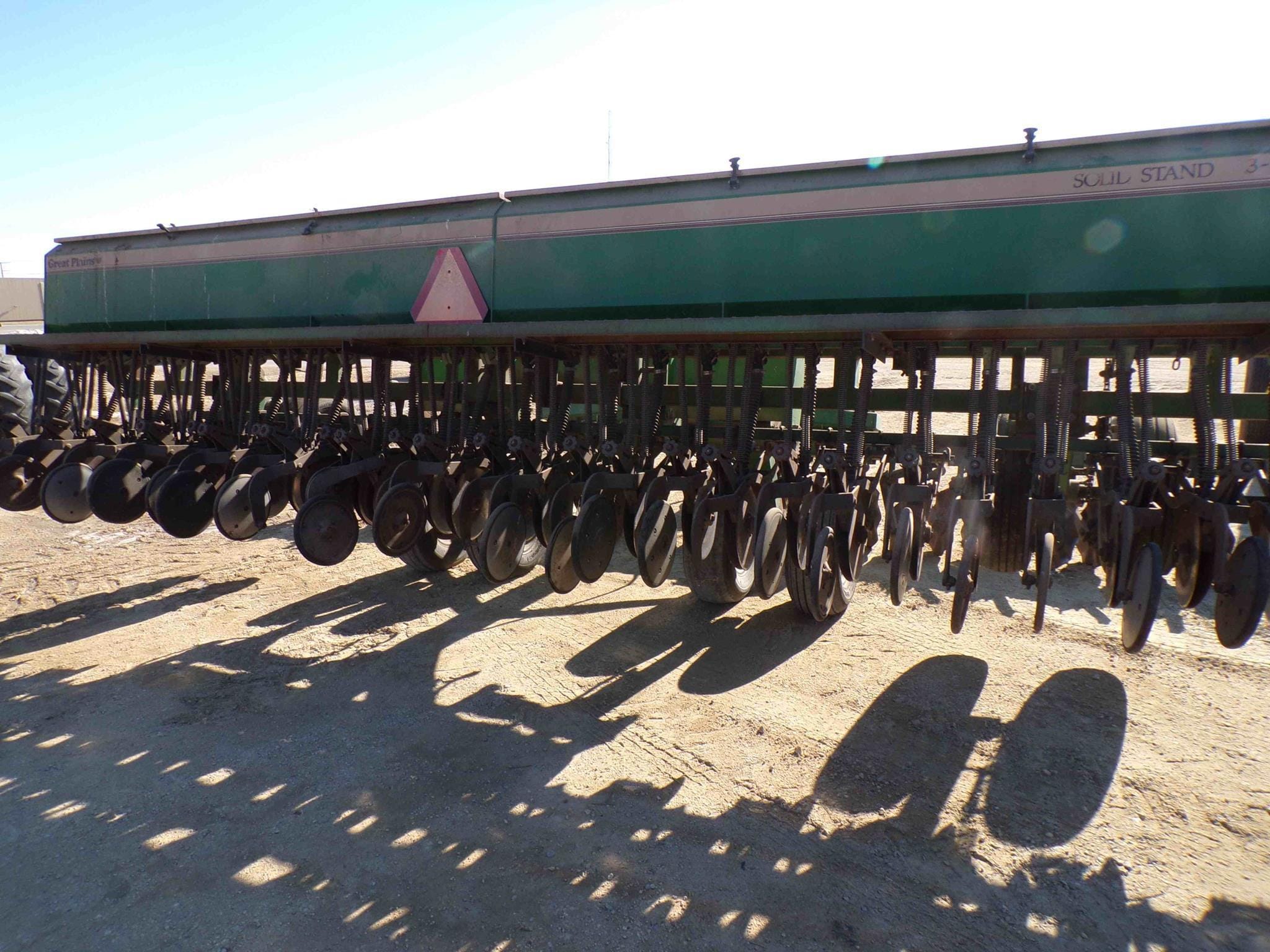 Great Plains Solid Stand 20 Equipment Image0