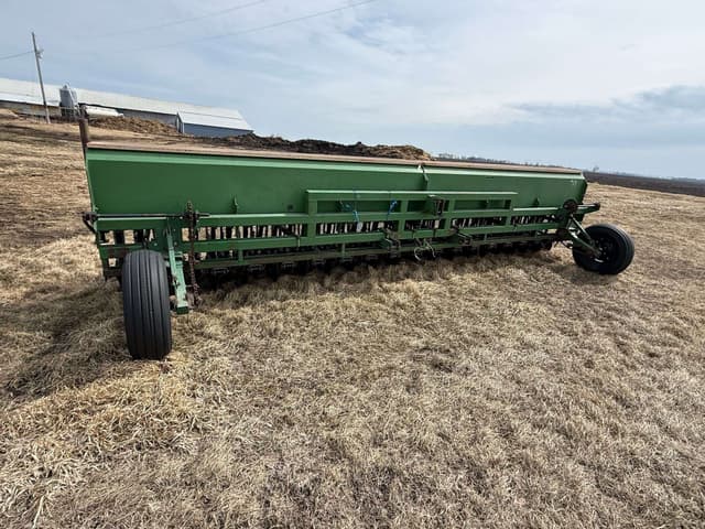 Image of Great Plains Solid Stand 20 equipment image 1