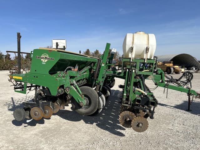 Image of Great Plains Solid Stand 2010 equipment image 3