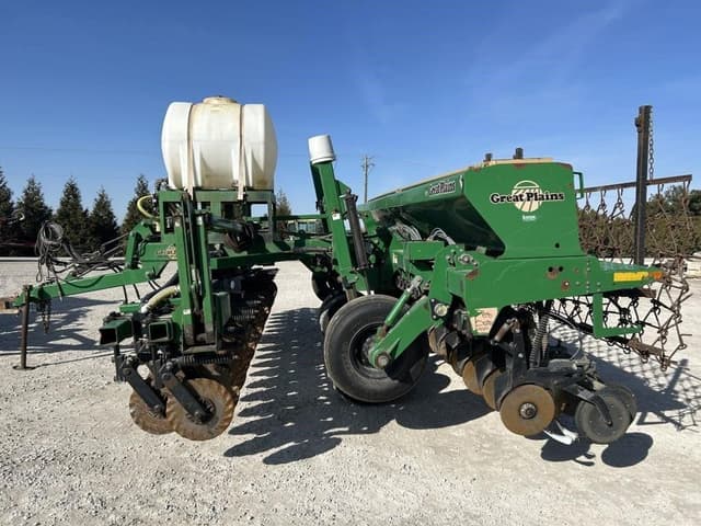Image of Great Plains Solid Stand 2010 equipment image 2